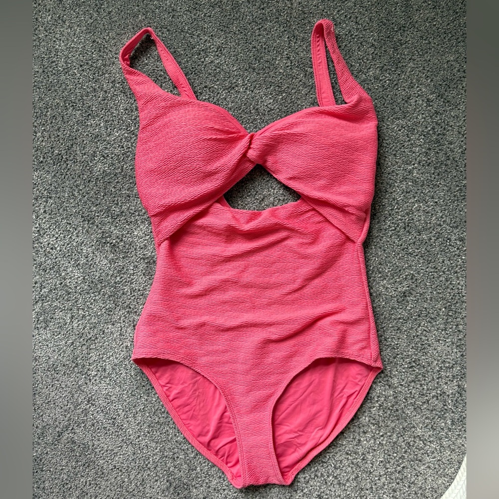 Anne Cole pink color swimsuit